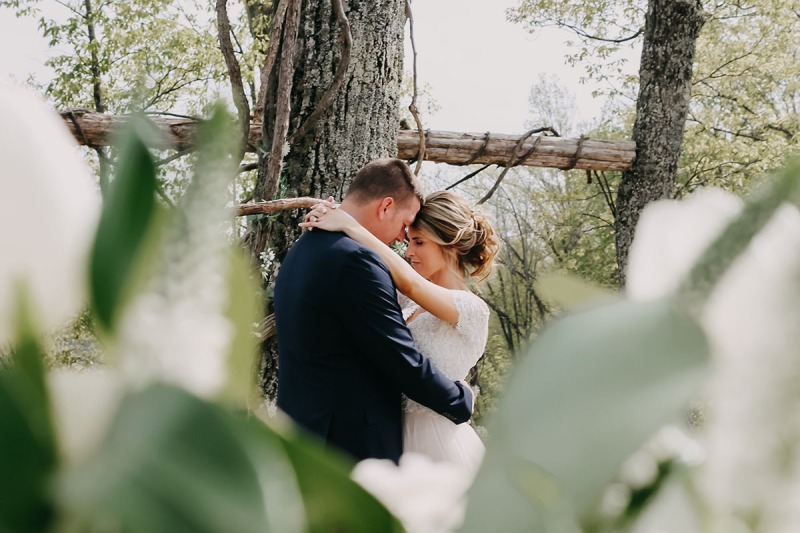 spring-wedding-outdoor