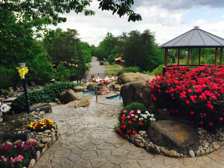 the-lodge-at-hidden-mountain-22